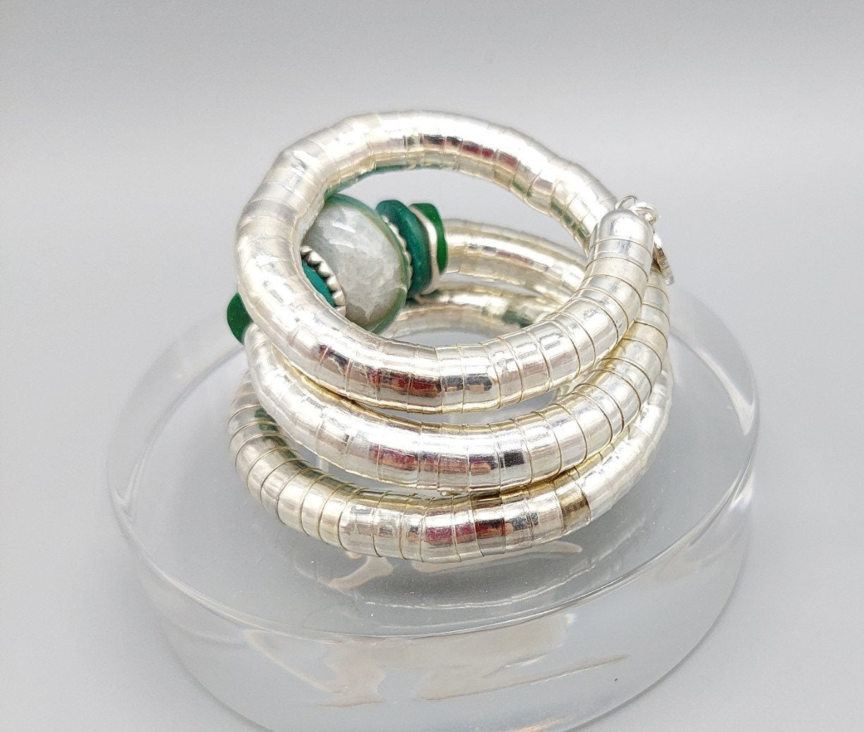 Forest green round agate gemstone wrap bracelet