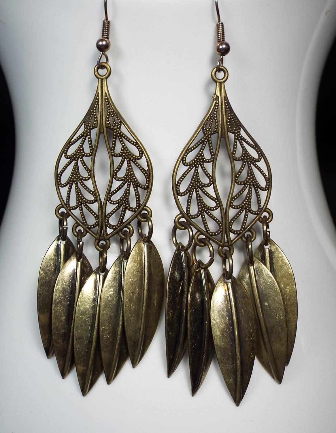 Lightweight Antiqued Gold Filigree Feather look Earrings