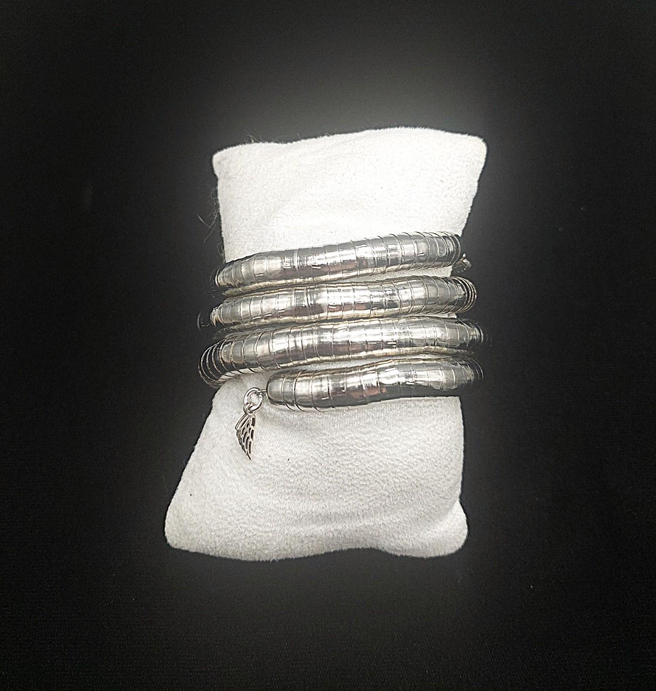 Chunky amethyst gemstone memory wire wrap bracelet