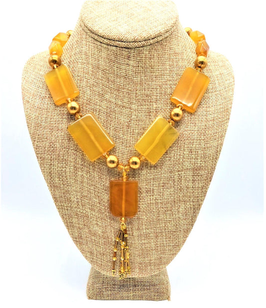 Honey Colored Agate Pendant Necklace