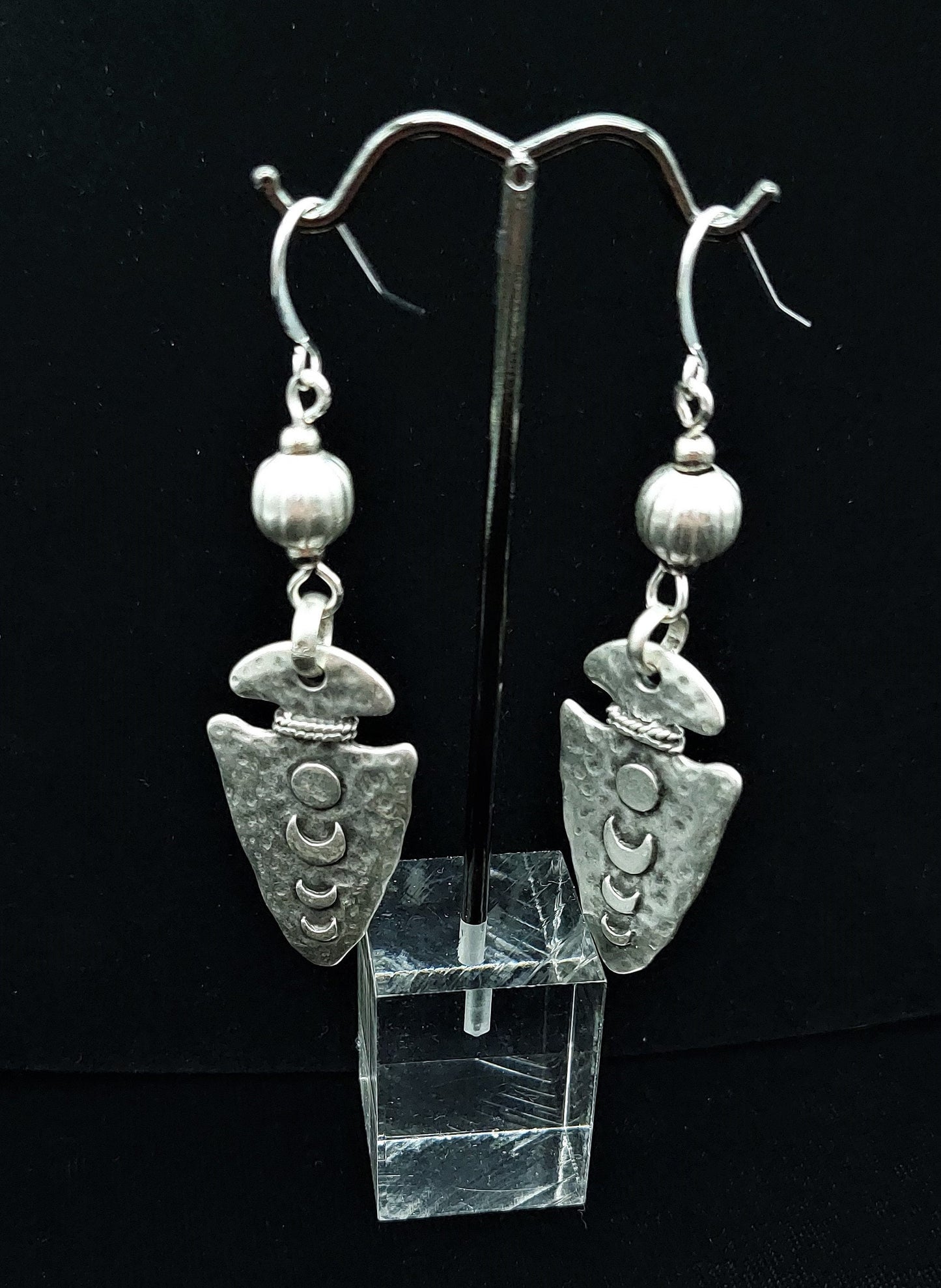 Lunar phase arrowhead silver Zamak earrings